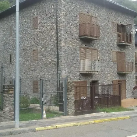 Atic Del Cardos Apartment